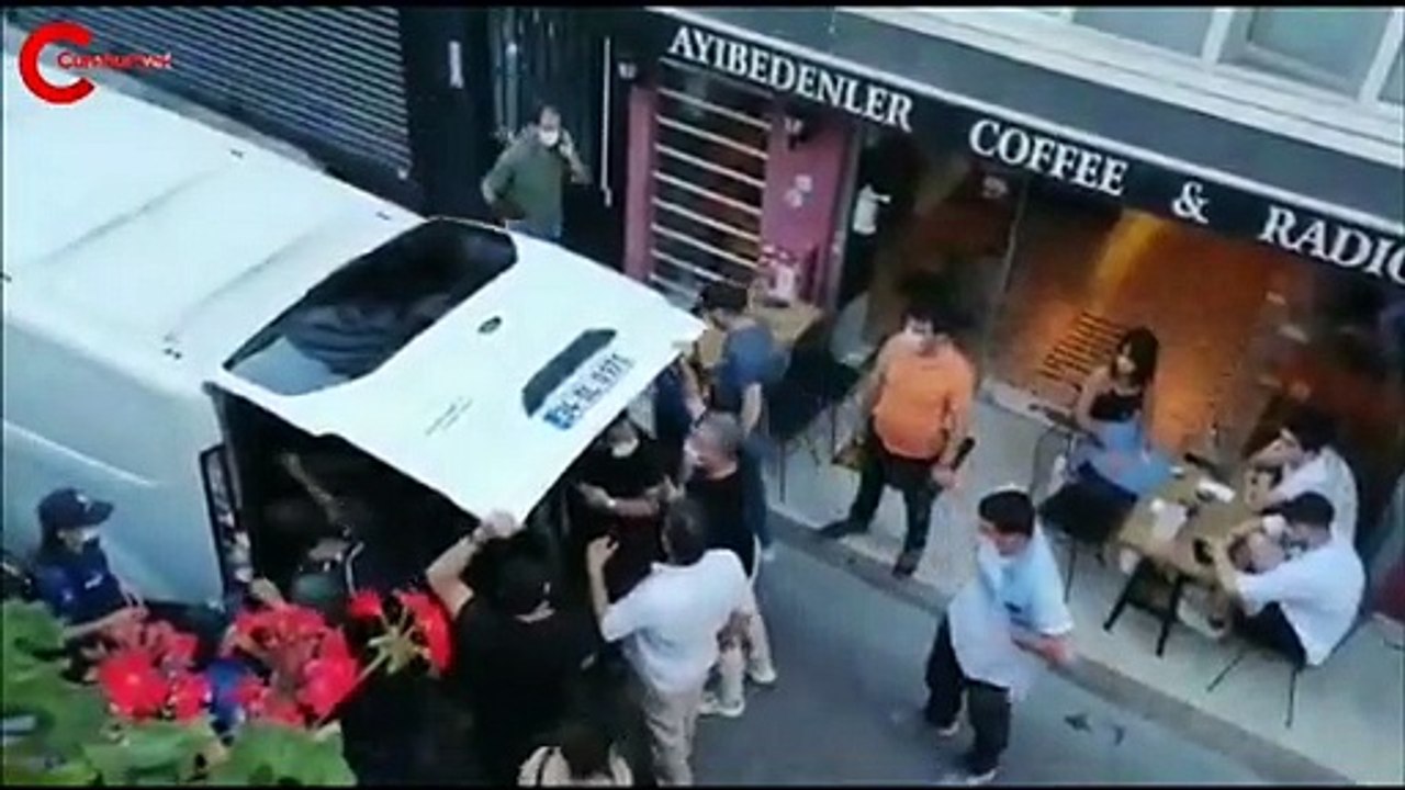 Kadınların İstanbul Sözleşmesi etkinliğine polis müdahalesi