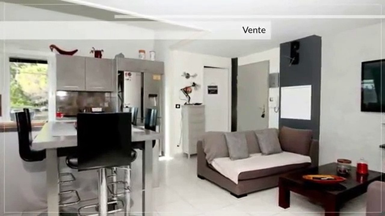 DUPLEX T3 BALCON 75M2 AU SOL DANS RÉSIDENCE FERMÉE
