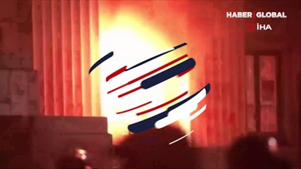 ABD'de göstericiler mahkeme binasını ateşe verdi