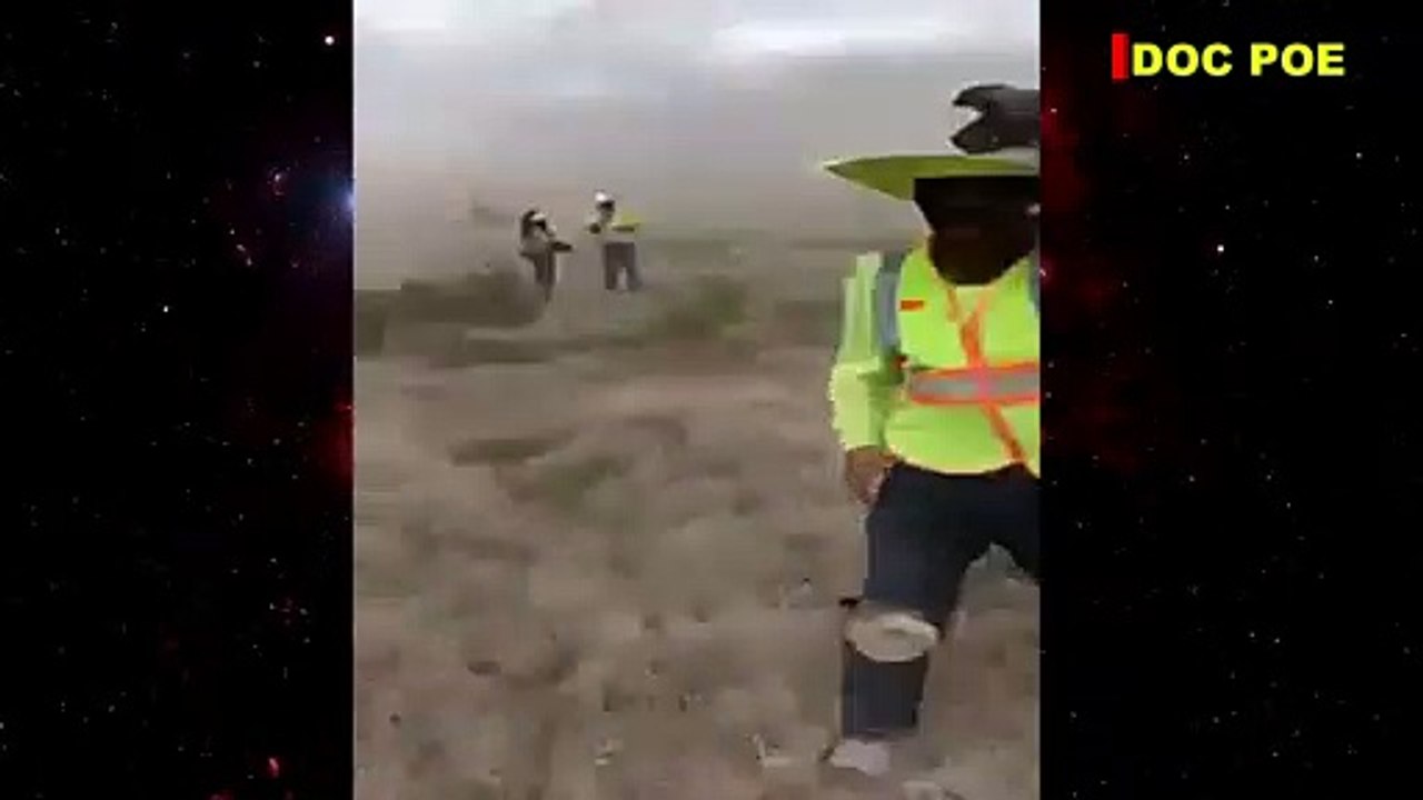 HURACÁN HANNA TIRA PARTE DEL MURO DE DONAD TRUMP