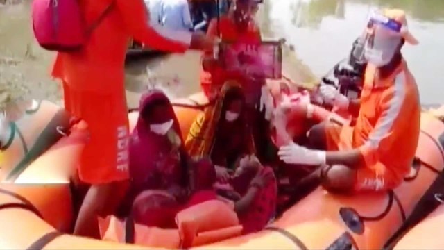 Bihar Flood: Baby girl born on rescue boat