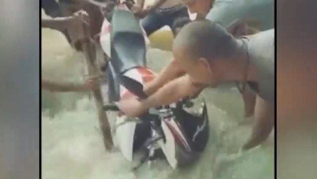 Bihar: Bike rider swept away by flood waters