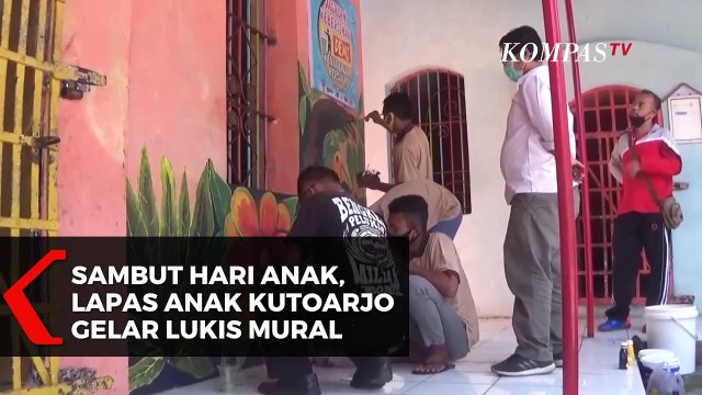 Puluhan Anak Didik Di Lapas Anak Kutoarjo Lukis Mural Bersama Seniman dan PKBI