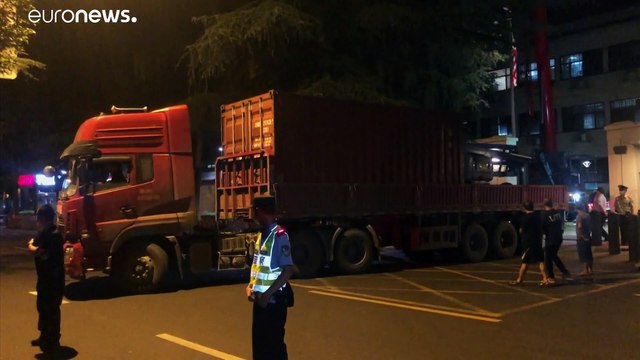 США - Китай: война дипмиссий