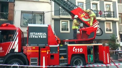 Beyoğlu’nda yangın paniği: Korkudan çatıya saklandı