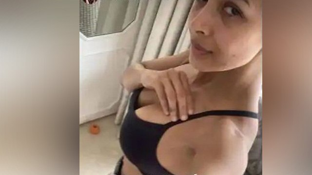 Malaika Arora की ये Photo तेजी से हो रही है Viral, जानिए वजह । Malaika Arora shared her hot photo