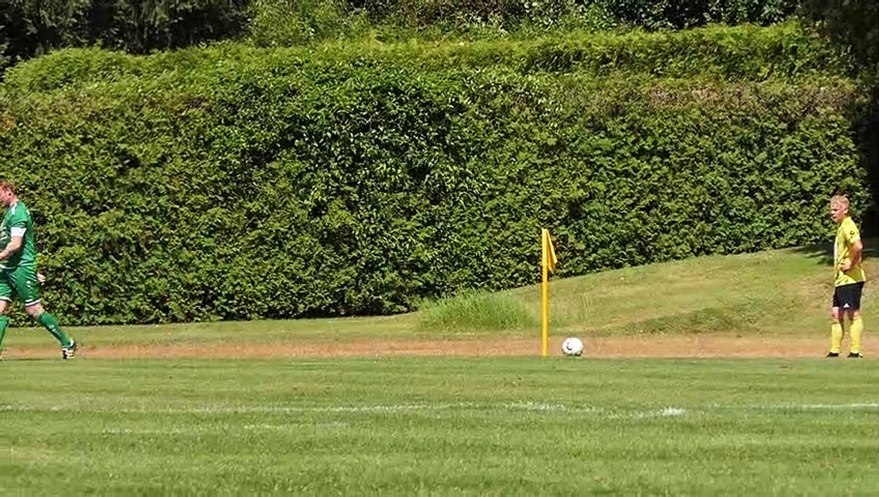 Das 1:0 für den Bovender SV gegen Niedernjesa durch Linus Szagun