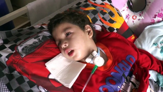 3 yıl sonra babası ile aynı kaderi yaşayan oğlunu son yolculuğuna böyle uğurladı