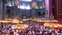 Ayasofya-i Kebir Cami-i Şerifi'nde ziyaretçi yoğunluğu sürüyor - İSTANBUL