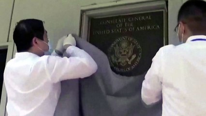 중국도 美 총영사관 진입 '접수'...미중, 일주일 만에 공관 2곳 '뚝딱' 폐쇄 / YTN