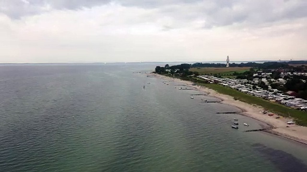 Schwimmstrecke zurück