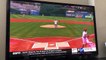 El infectólogo Anthony Fauci lanza la primera bola de la MLB
