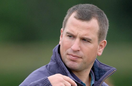 Peter Phillips: Royal children received balcony behaviour warnings