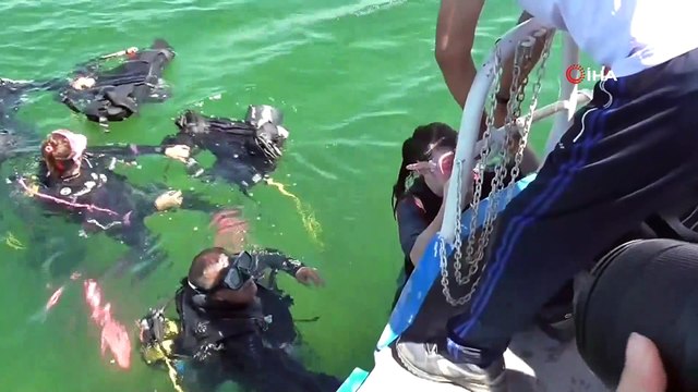 Milli yüzücü down sendromlu sporcular Beyşehir Gölü’ne dalış yaptı