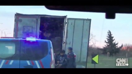 Son Dakika Haberleri: Göçmen kaçakçılarına operasyon | Video