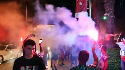 TFF 2. Lig'e yükselen Turgutluspor'a coşkulu karşılama - MANİSA