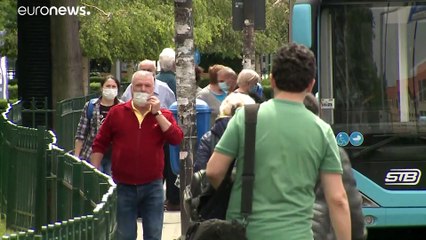 L'avanzata del Covid nell'Est Europa: preoccupa la Romania, situazione "catastrofica" in Serbia