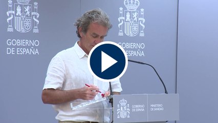 Fernando Simón no quiere surfear otra ola de contagios y pide a los Belgas que no vengan
