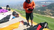 Denizli'den Afyonkarahisar'a yamaç paraşütüyle uçuş rekoru kırdı