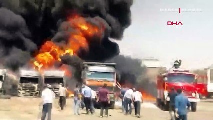 İran'da onlarca araç böyle yandı