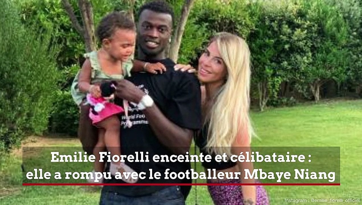 Emilie Fiorelli enceinte et célibataire : elle a rompu avec le footballeur Mbaye Niang