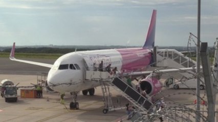 Alemania "preocupada" por las cifras y desaconseja viajes a parte de España