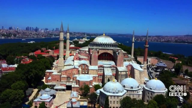Ayasofya Camii'ne turist akını | Video