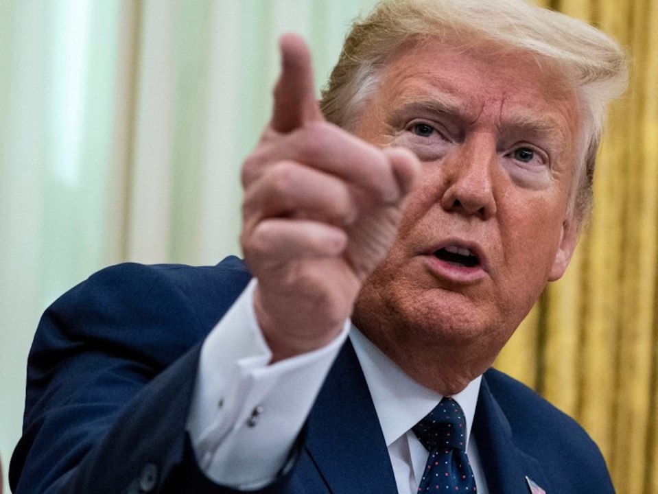 "krank und geistesgestört": trump beleidigt demonstranten