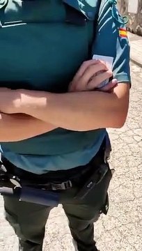 Mensaje para los guardias civiles que están multando en Galapagar: Es muy triste su comportamiento, no tienen defensa alguna y no merecen pertenecer a un cuerpo como el de la Guardia Civil