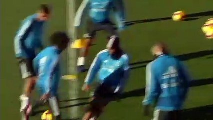 Avançado do Real Madrid contrai Covid-19