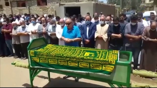 رحيل طبيب الغلابة في مصر بعد أن وهب نفسه لمساعدة المرضى الفقراء
