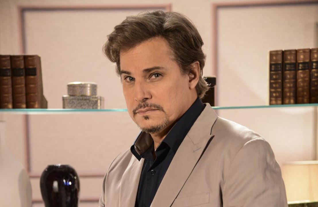 'Não existe receita para criar um filho e uma filha', diz Edson Celulari