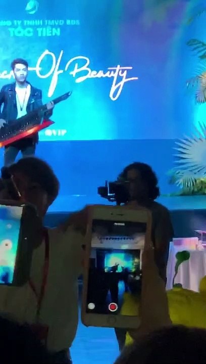 Sóng Gió - LIVE - Jack - J97