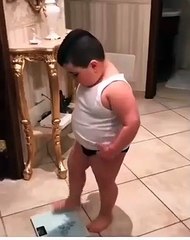 Umbertone ingrassa ed esorta Insigne a vincere lo Scudetto