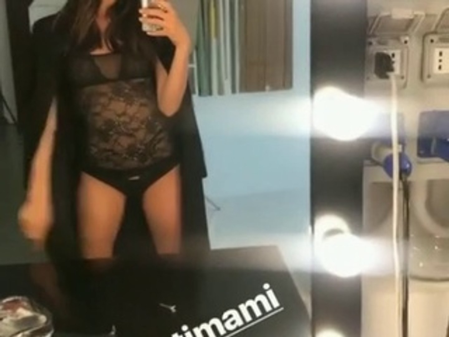 Federica Nargi, il sexy backstage - Video Dailymotion