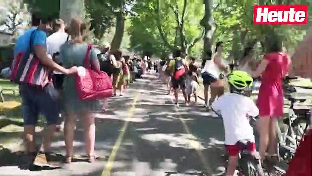 So schwitzen die Wiener bei 35 Grad im Prater