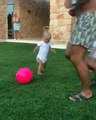 Pirlo ed i suoi gemelli: si gioca a calcio!