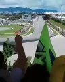 MotoGp - La reazione della tribuna gialla alla caduta di Valentino Rossi in Malesia