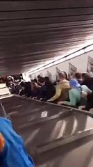 Crolla scala mobile a Roma: feriti gravemente tifosi del CSKA Mosca