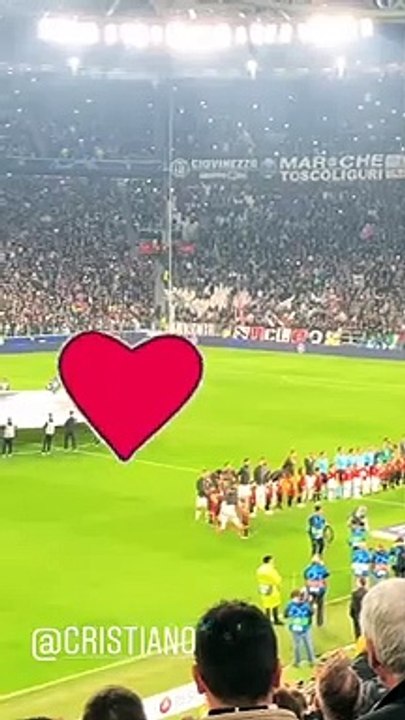 Georgina Rodriguez e il dolce gesto di Cristiano Ronaldo prima del match contro il Manchester United