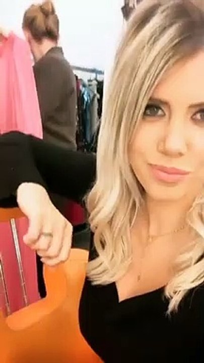 Wanda Nara sempre sexy a 'Tiki Taka', nonostante l'outfit in stile Peppa Pig
