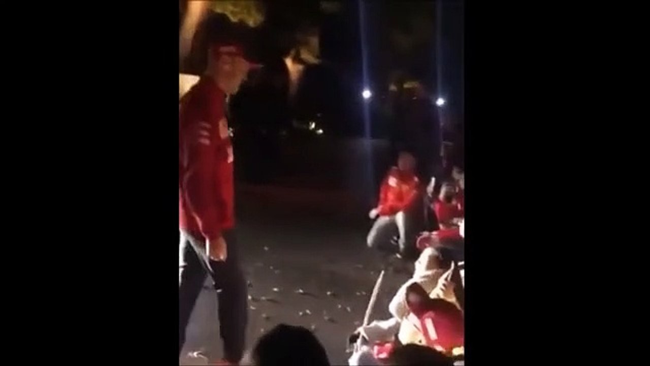Vettel da applausi in Cina: il bellissimo gesto per i tifosi