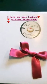 Formula 1 - La dolce sorpresa di Kimi Raikkonen per la moglie Minttu nel giorno della festa della mamma