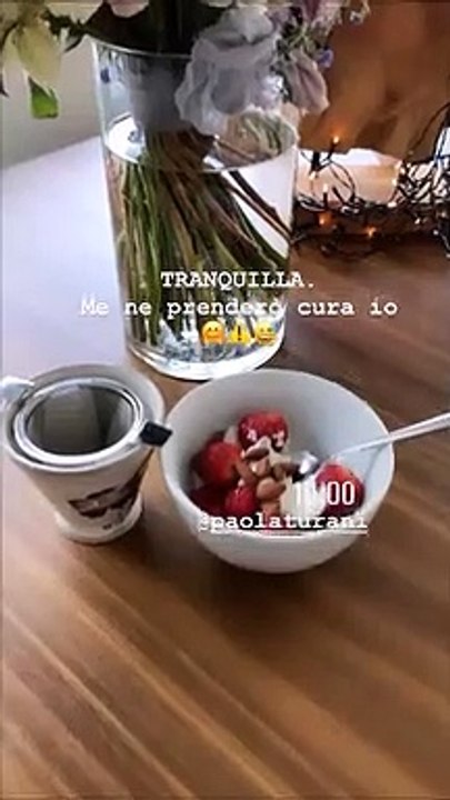 Linda Morselli prende il bouquet della sposa al matrimonio di Paola Turani: nozze in vista con Fernando Alonso?