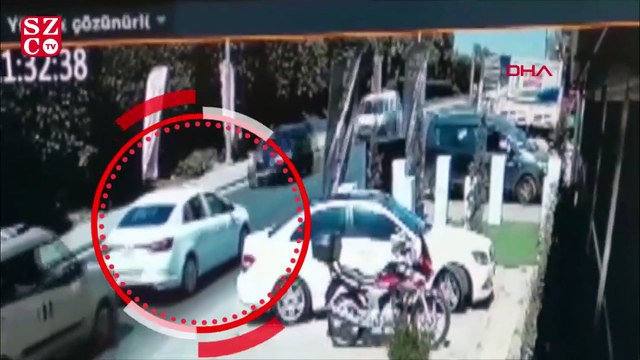 Otomobili park edeyim derken iş yerine girdi o anlar kamerada