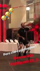 Higuain scatenato, il 'rito d'iniziazione' al Milan Ã¨ sulle note di 'Despacito'