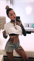 Fidanzata Fabrizio Corona, la bella Zoe Cristofoli sempre piÃ¹ sexy