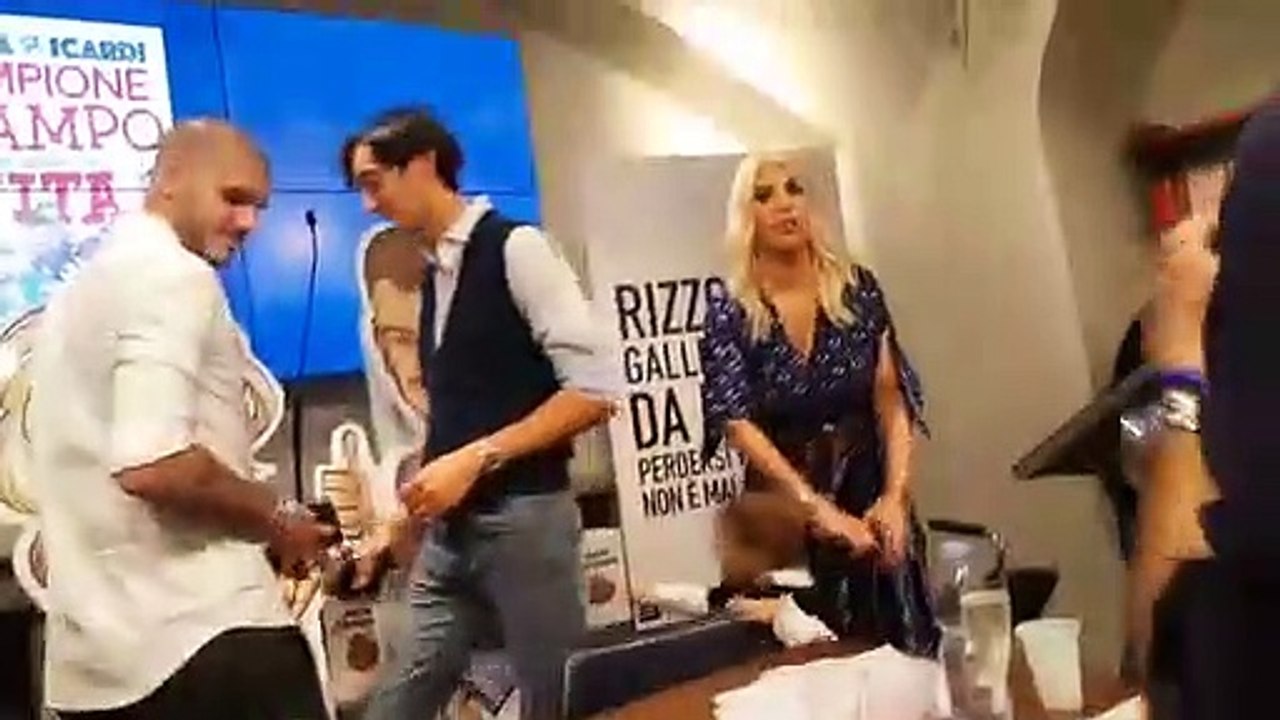 Wanda Nara protagonista a Tiki Taka, quando presentÃ² il libro con Icardi