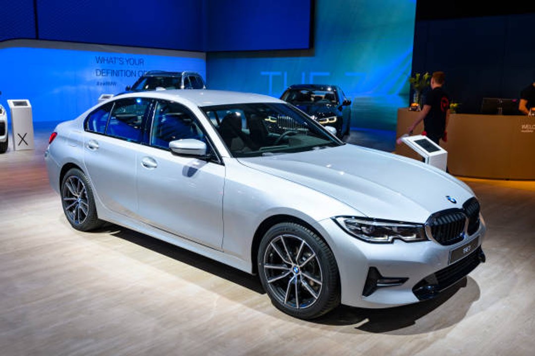 Un automobiliste met en vente sa BMW pour 1€