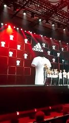 Juventus, presentata la seconda maglia